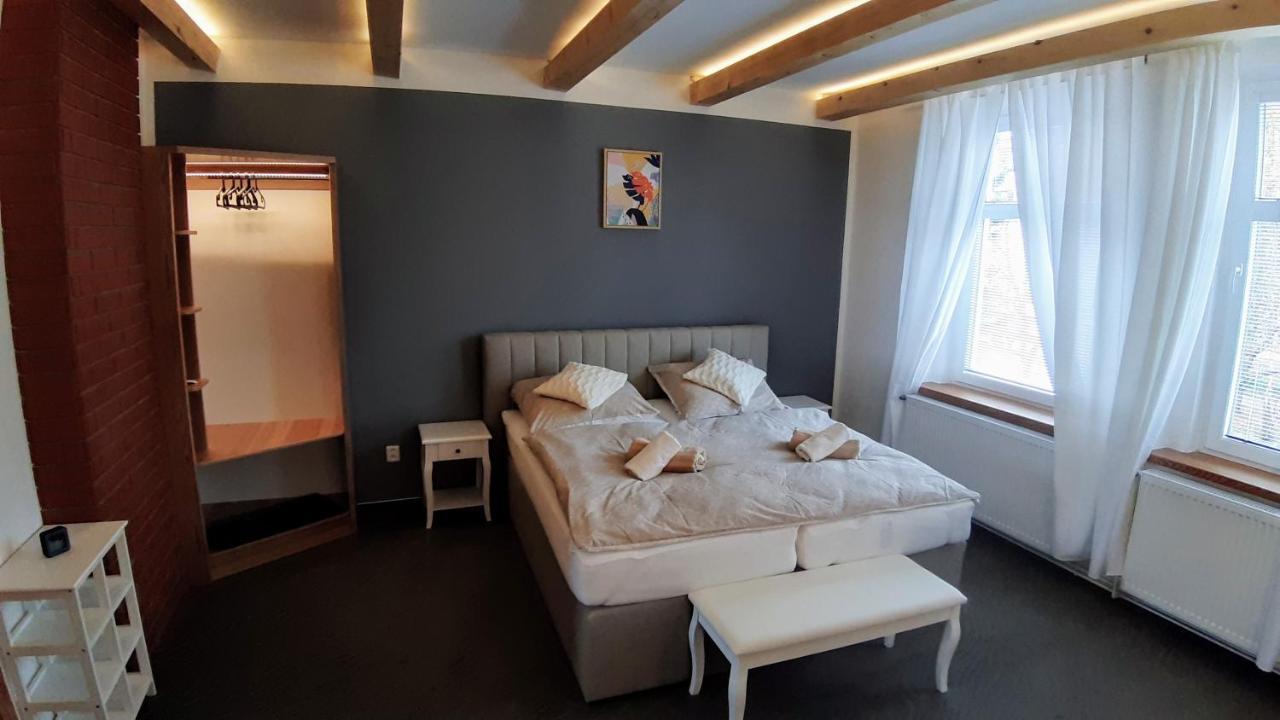 Three Apartment Франтишкови-Лазне Экстерьер фото