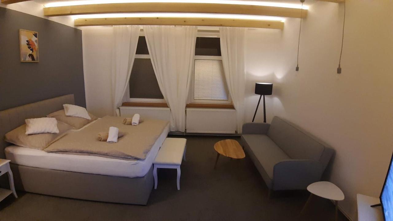 Three Apartment Франтишкови-Лазне Экстерьер фото